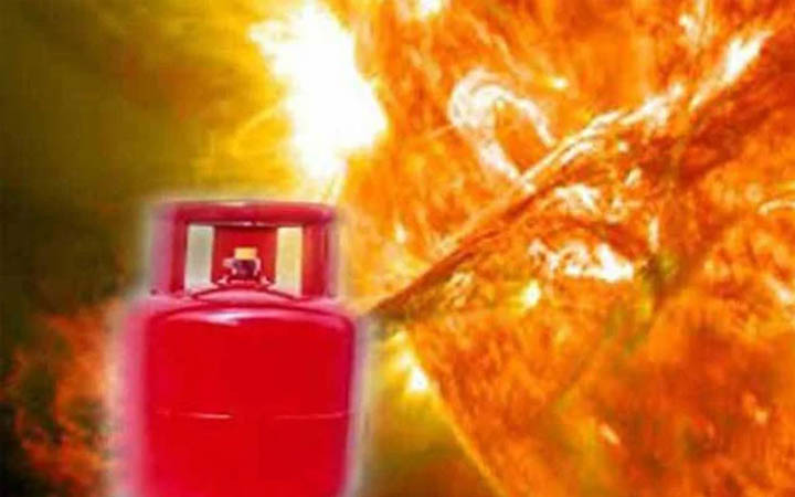 আশুলিয়ায় গ্যাস সিলিন্ডার বিস্ফোরণ, শিশুসহ দগ্ধ ১১